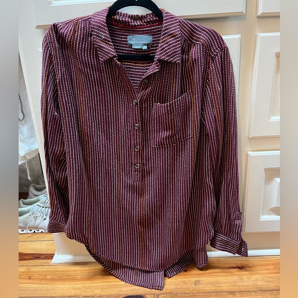 Anthropologie maroon high/low top, size small